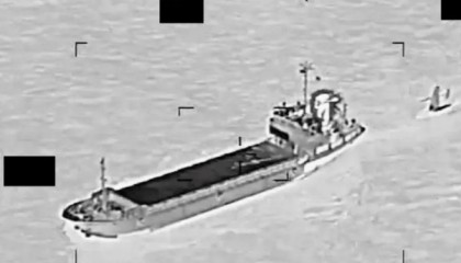 海峡打响第一枪打响！4艘快艇直接被击沉，80名陆战官兵全军覆没