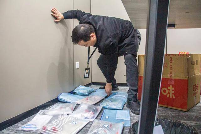 涉案流水300000000，网警揭开网络赌博伪装外衣