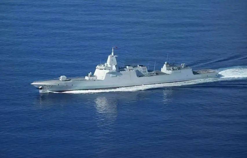 中国4艘军抵达家门口，055大驱开火，澳媒：别乱来！美罕见失声