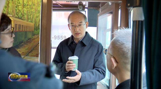 吉林省委书记调研，专门登上了一列“网红”车